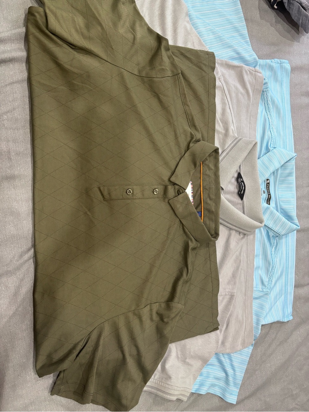 Lot of 3 men’s Polo Shirt - Textured Short Sleeve & Performance shirts